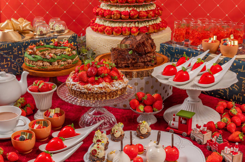 神⼾北野ホテルクリスマス・スイーツビュッフェ 【Very Berry Xʼmas